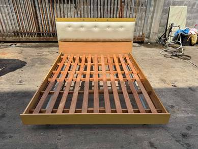 Wooden Kayu Katil Queen Bed Frame