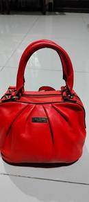 Kate spade to let go
