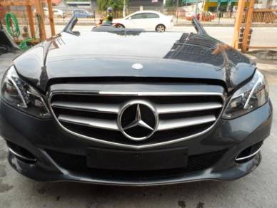 Mercedes benz w212 facelift half cut