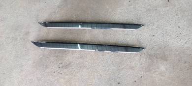 Estima ACR50 nfl rear boot garnish chrome