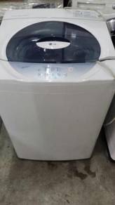 LG Mesin 6.6kg Basuh Washing Machine Refurbish Top