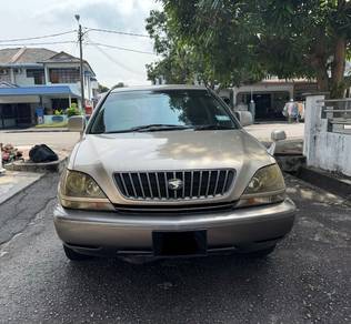 Toyota Harrier in Bukit Tengah, PNG