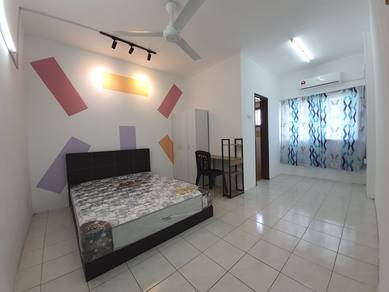 Room in Shah Alam, SGR