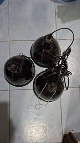 Reptile Lamps - working