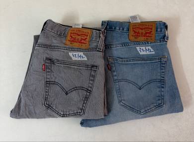 Levi’s 501 sz 32 Combo::).