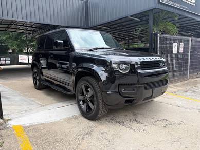 Land Rover Defender 110 P300 HSE in KLCC, KUL