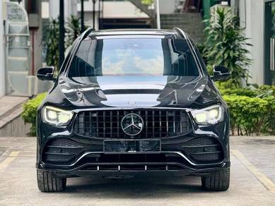 Mercedes Benz GLC300 300 4MATIC COUPE in Desa Petaling, KUL