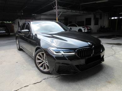 BMW 520i 20i LUXURY in Kajang, SGR