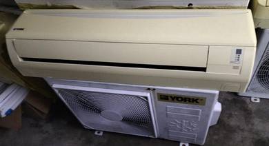 York aircond non inverter R410A 2HP
