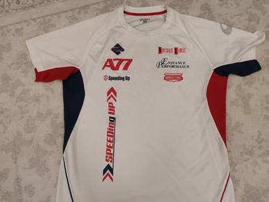 Original Asics tshirt jersey
Size L pit 20x26.5 