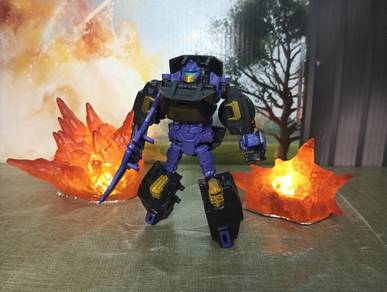 Transformers Combiner Wars Legends Class Blackjack