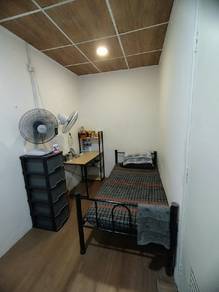 Room in Damansara Damai, SGR