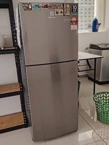 Peti Ais 2 Pintu