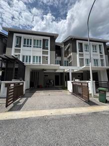 2.5-storey Terraced House For Sale in Semenyih,SGR