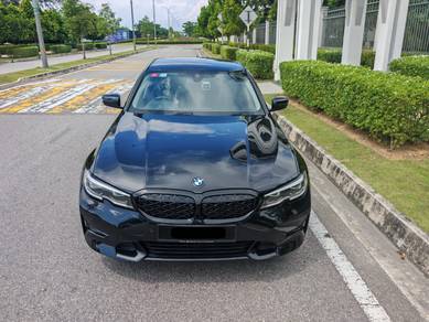 BMW 320i 20i SPORT in Georgetown, PNG
