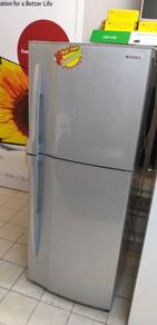 TOSHIBA 250L Refrigerator GR25m3Nw1 - terpakai