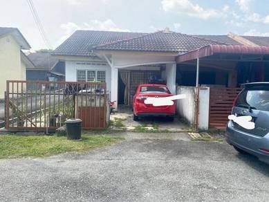 1-storey Terraced House For Sale in Banting,SGR
