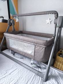 electric auto swing baby cot