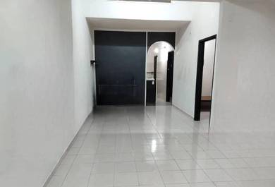 Terraced House For Sale in Banting,SGR