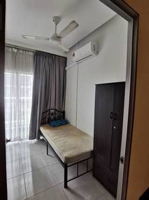 Room in Bandar Saujana Putra, SGR