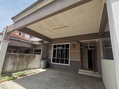 2-storey Terraced House For Sale in Cheng,MLK