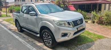 Nissan Navara VL in Old Klang Road, KUL