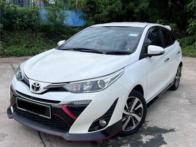 Toyota Yaris J in KLCC, KUL