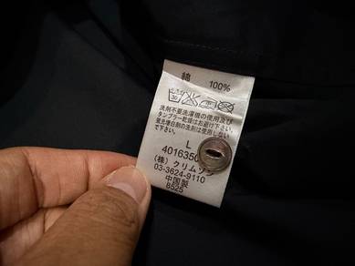 Modern Amusement button up M 3147