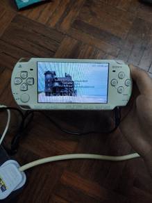 psp 2000 white 