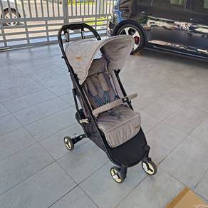 Looping Squizz Compact Stroller