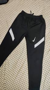 tracksuit nike 