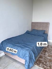 Single bed frame with Mattress and Blanket Set