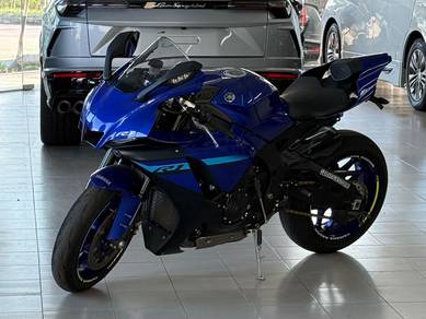 Yamaha YZF-R1