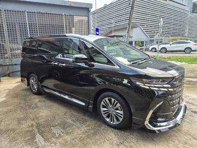 Toyota Alphard Z in Old Klang Road, KUL