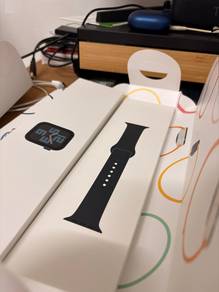 Apple Cellular Watch SE 2nd Gen (40mm) for sale