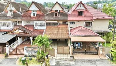 2.5-storey Terraced House For Sale in Ampang,SGR