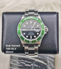 Rolex Submariner “Kermit” 16610LV 2007 full set