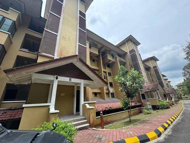 Condominium For Sale in Templer Impian