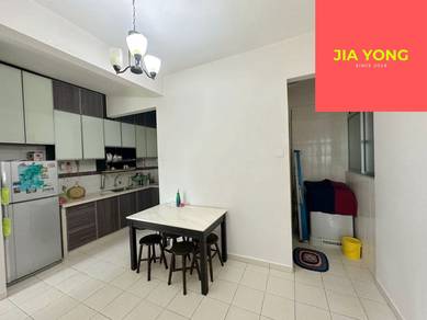 Apartment For Sale in Irama Villa
