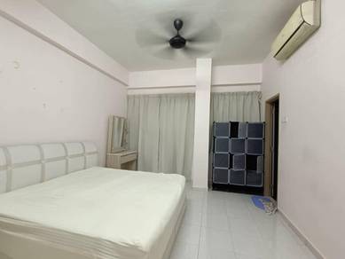 Condominium For Rent in BM Residence