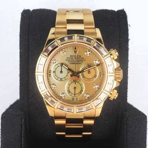 Dec 2013 Rolex Daytona Yellow MOP 116568BR