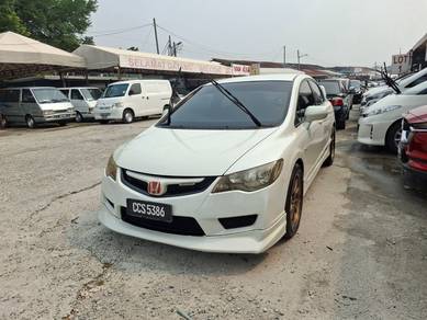 Honda Civic S-L iVTEC in Jalan Kuching, KUL