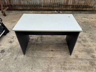 4x2ft Meja Office Table Computer Desk Writing Stud