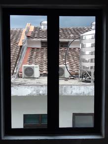 Tingkap Swing/ Bilik Air (Kace & Aluminium)