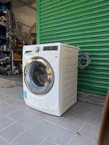 Front load hot washer Electrolux mesin basuh 10