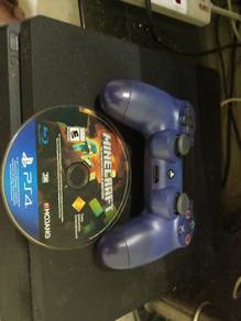 Ps4 with minecraft and fifa 23