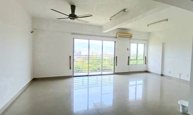 Condominium For Sale in Sea View Tower @ Harbour Place