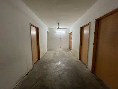Apartment For Sale in Pangsapuri Cempaka (Bukit Puchong 2)