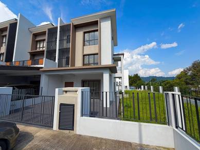 3-storey Terraced House For Sale in Ampang,SGR