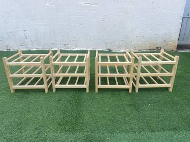 YE75H Rak Jus IKEA HUTTEN 9 Bottle Wine Rack